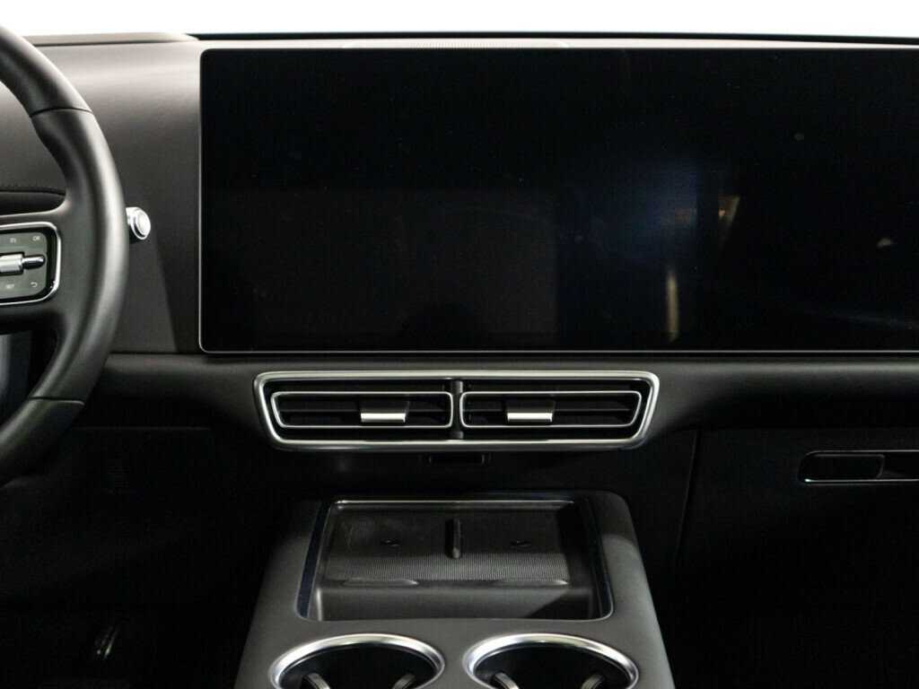 LiXiang L7 с пробегом — 2023 год. Фото: #12