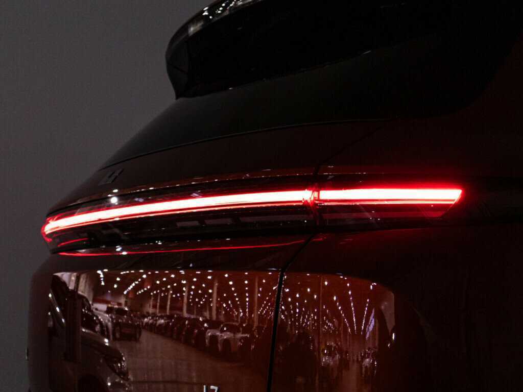 LiXiang L7 с пробегом — 2023 год. Фото: #26