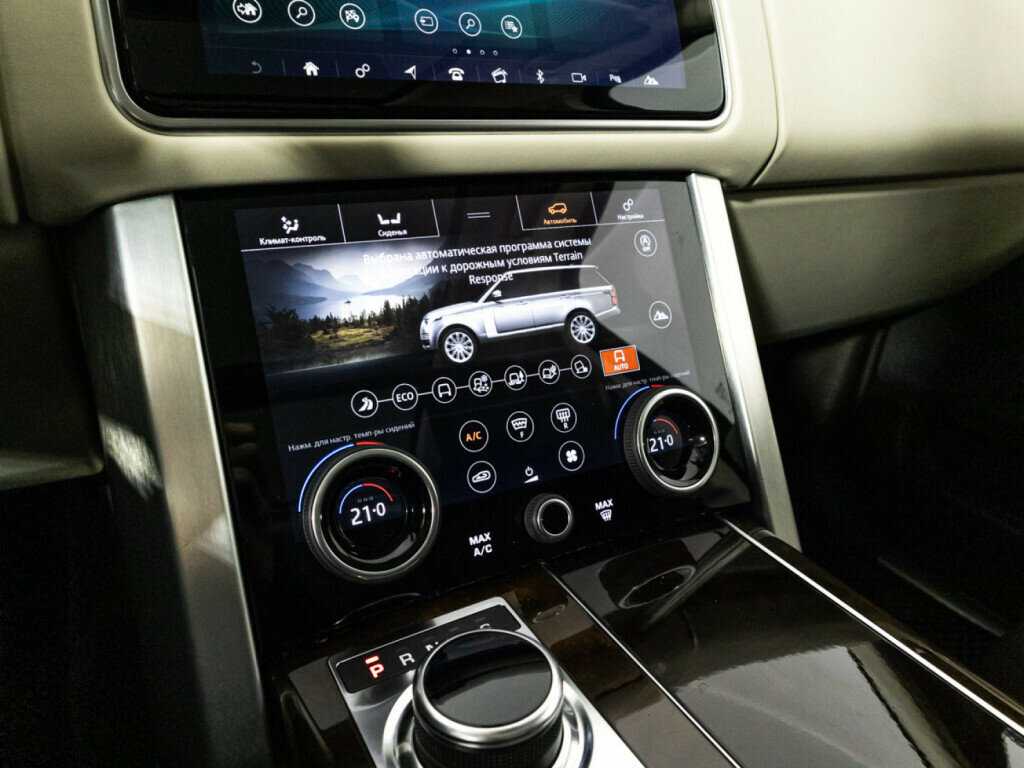 Land Rover Range Rover с пробегом — 2018 год. Фото: #21