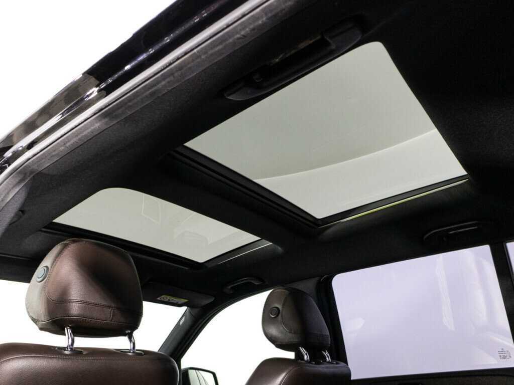 Mercedes-Benz GL-Класс с пробегом — 2015 год. Фото: #16