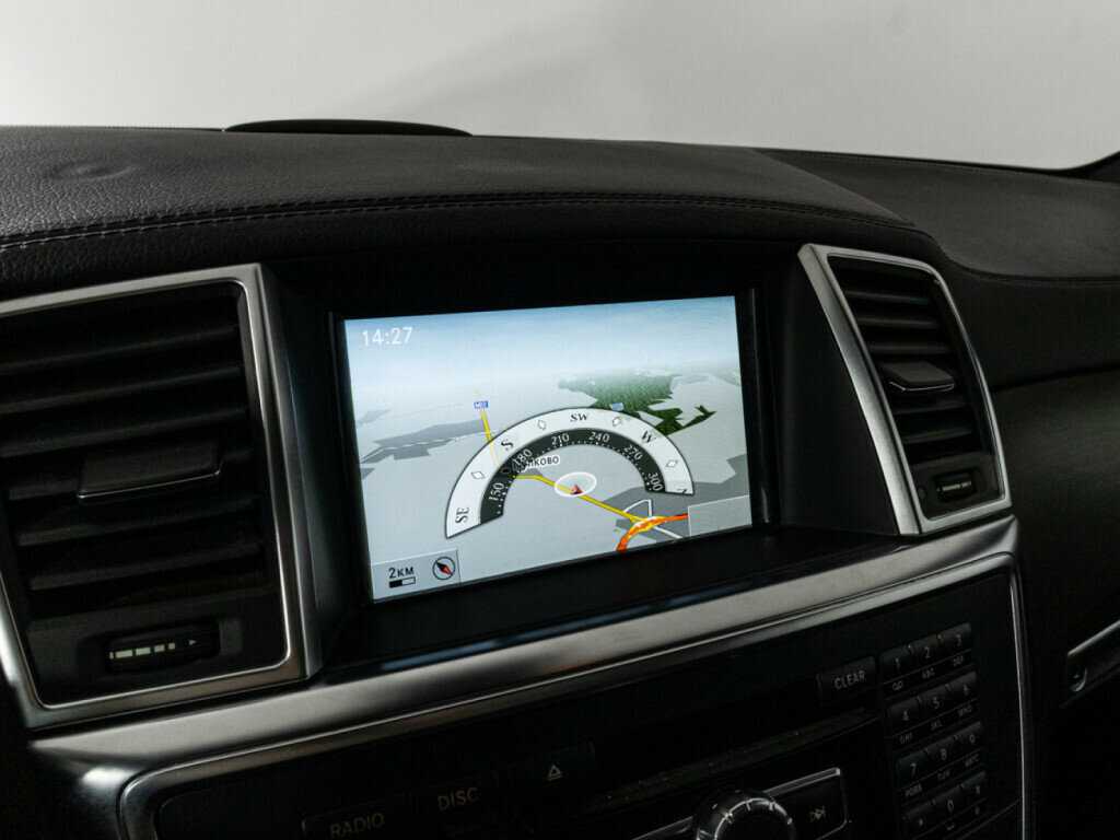 Mercedes-Benz GL-Класс с пробегом — 2015 год. Фото: #18