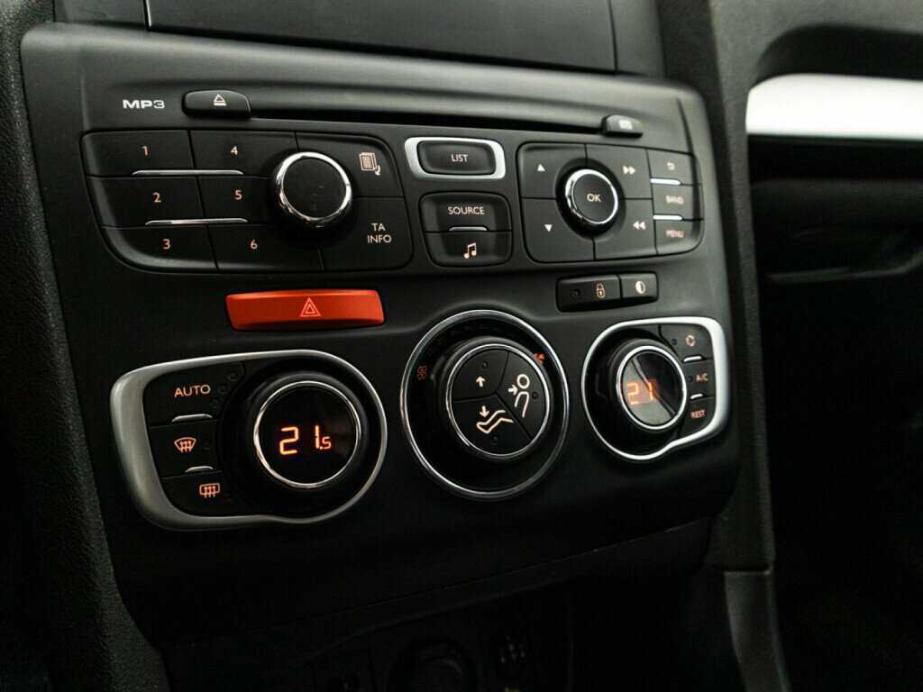 Citroen C4 с пробегом — 2013 год. Фото: #14