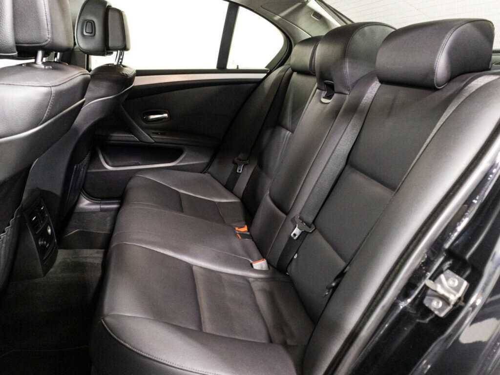 BMW 5 серии с пробегом — 2009 год. Фото: #9