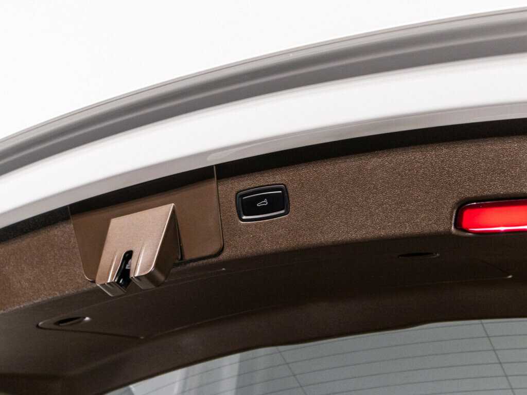 Porsche Cayenne с пробегом — 2018 год. Фото: #15