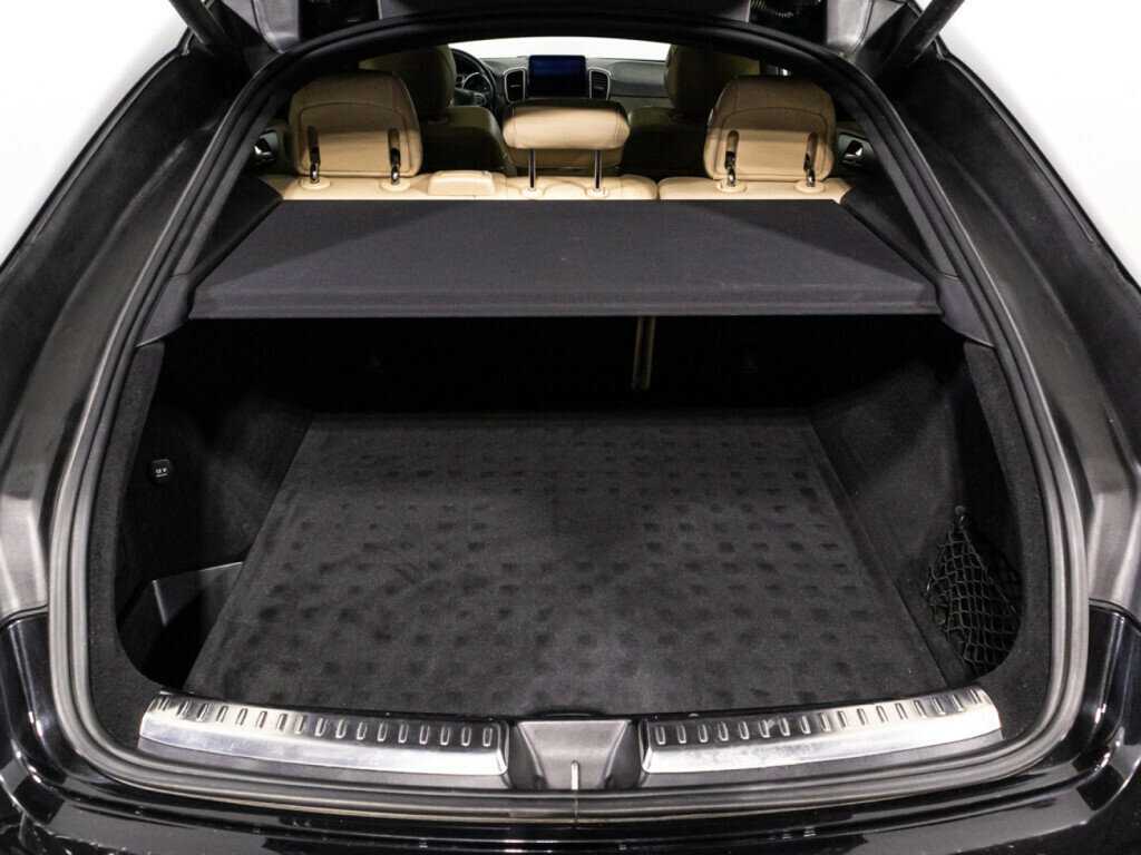 Mercedes-Benz GLE Coupe с пробегом — 2016 год. Фото: #14