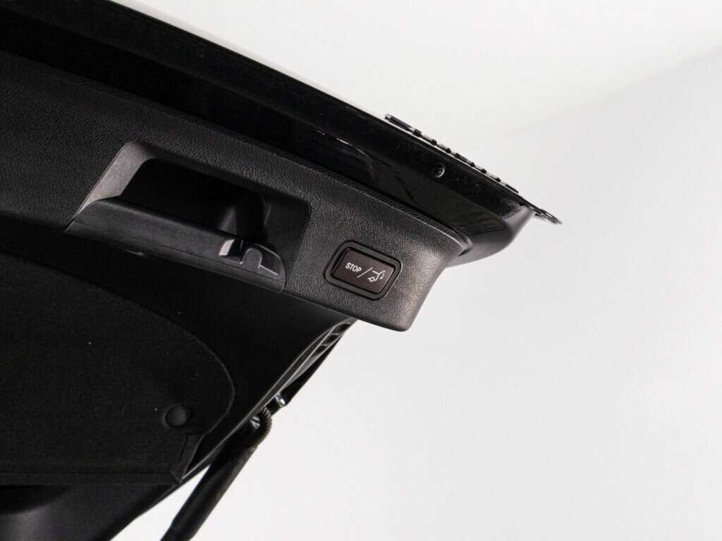 Mercedes-Benz GLE Coupe с пробегом — 2016 год. Фото: #15