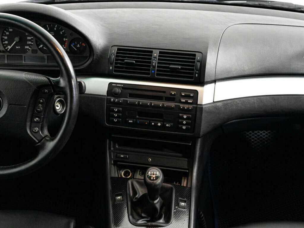 BMW 3 серии с пробегом — 2002 год. Фото: #13