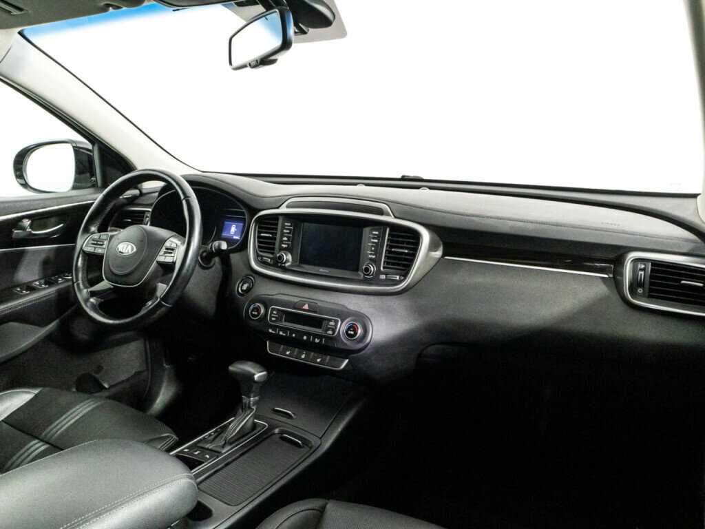 Kia Sorento с пробегом — 2019 год. Фото: #8