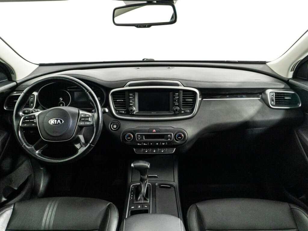 Kia Sorento с пробегом — 2019 год. Фото: #12