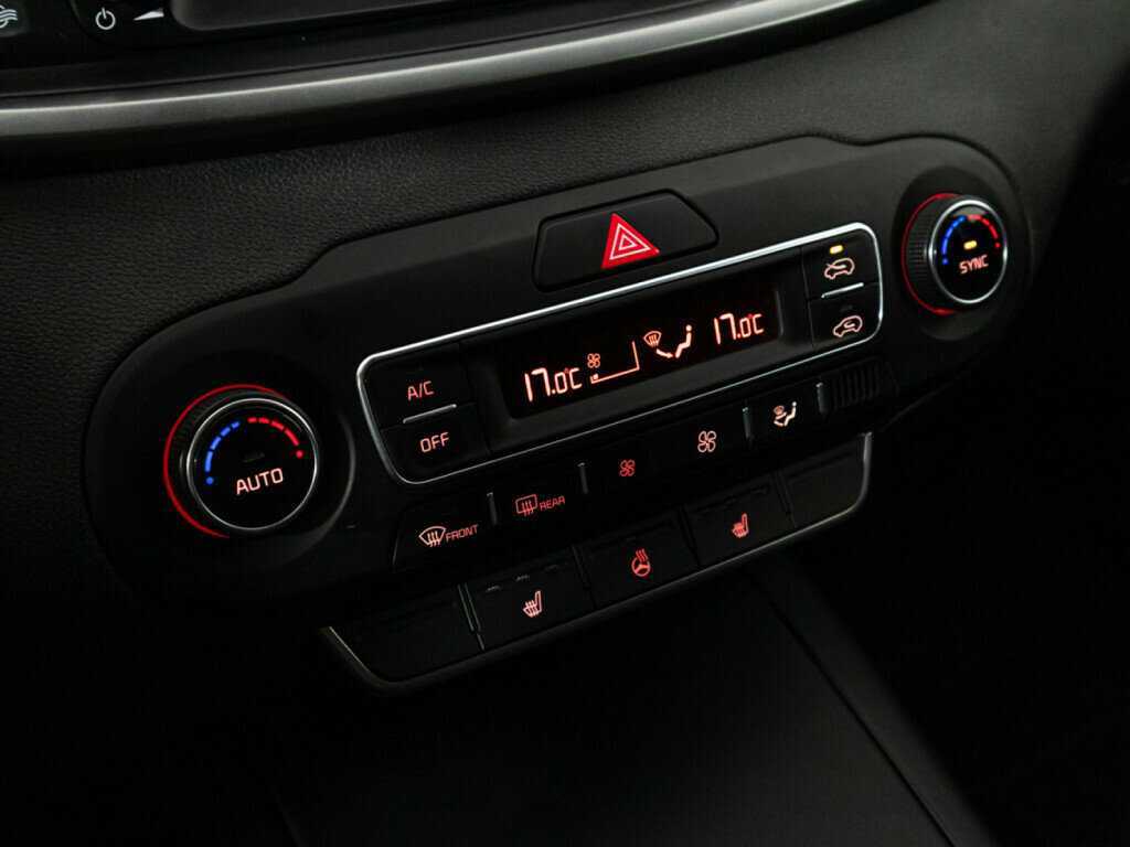 Kia Sorento с пробегом — 2019 год. Фото: #19