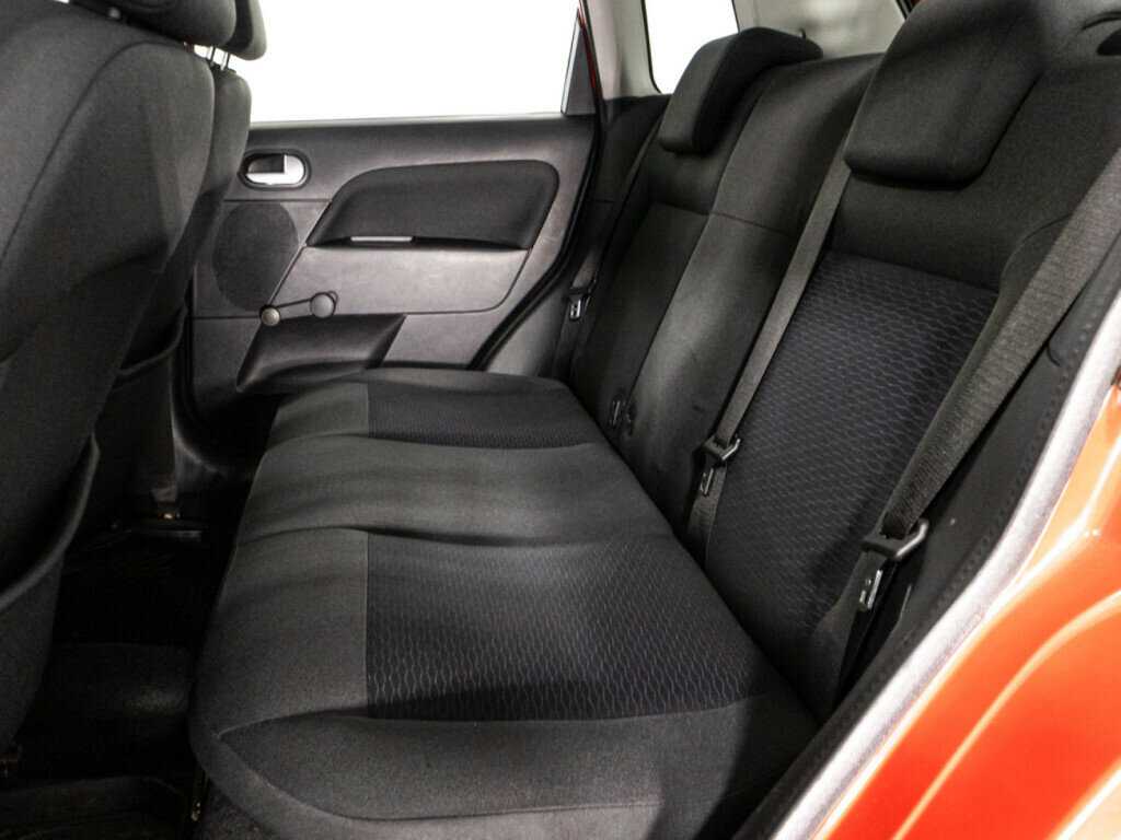 Ford Fiesta с пробегом — 2006 год. Фото: #9