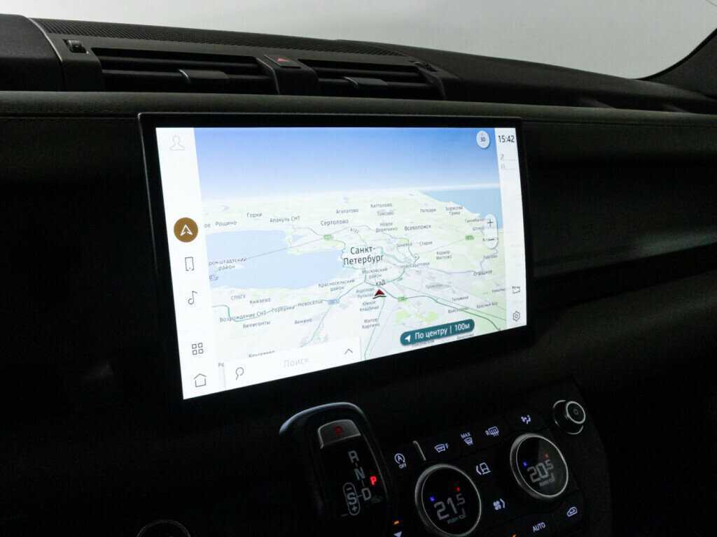 Land Rover Defender с пробегом — 2021 год. Фото: #19