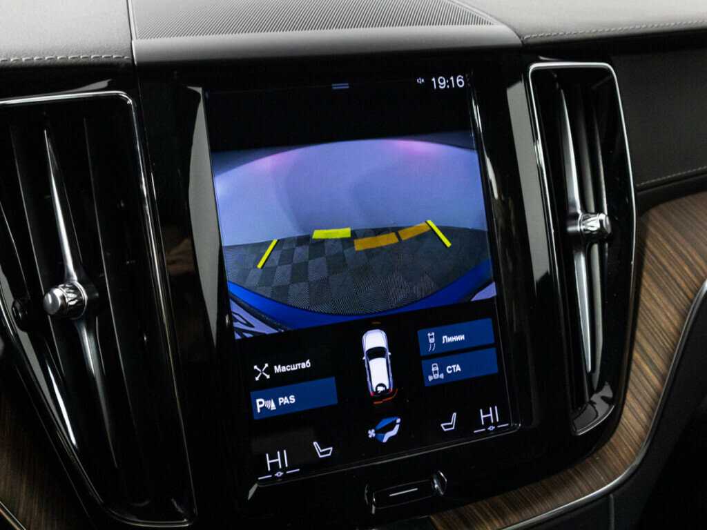 Volvo XC60 с пробегом — 2021 год. Фото: #15