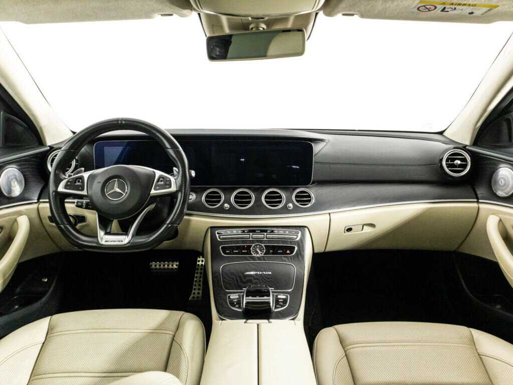 Mercedes-Benz E-Класс AMG с пробегом — 2018 год. Фото: #12