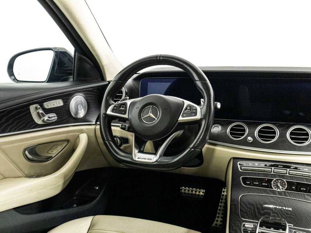 Mercedes-Benz E-Класс AMG с пробегом — 2018 год. Фото: #20