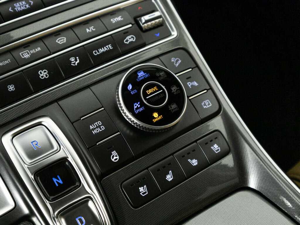 Hyundai Santa Fe с пробегом — 2021 год. Фото: #17