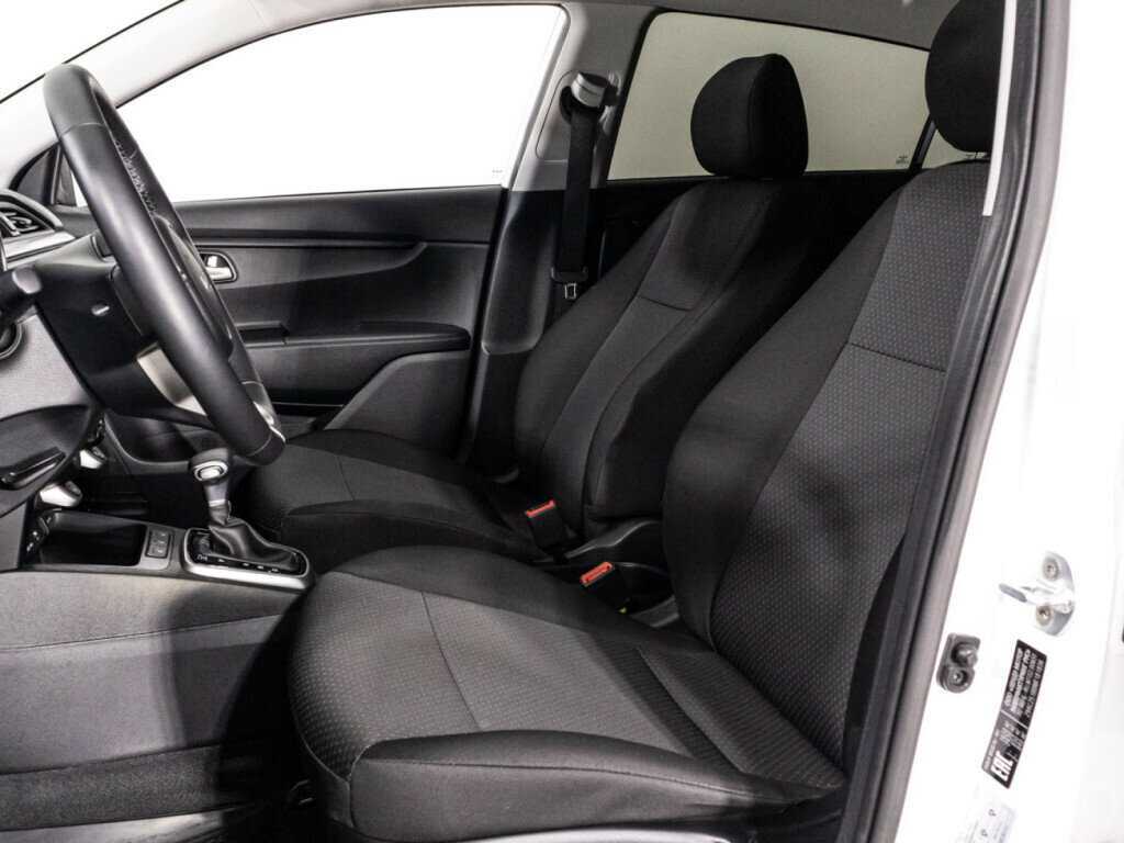 Kia Rio с пробегом — 2022 год. Фото: #11