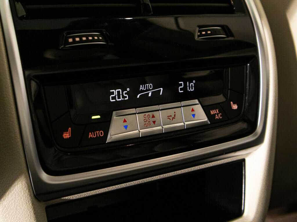 BMW X7 с пробегом — 2020 год. Фото: #30