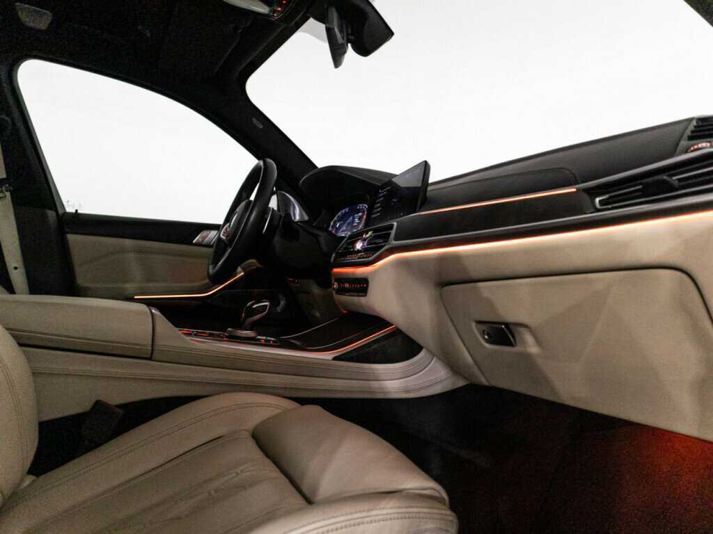 BMW X7 с пробегом — 2020 год. Фото: #35