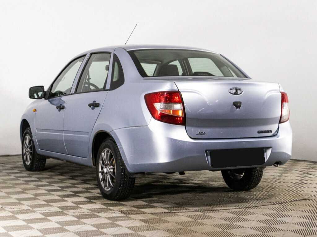 Lada (ВАЗ) Granta с пробегом — 2013 год. Фото: #6