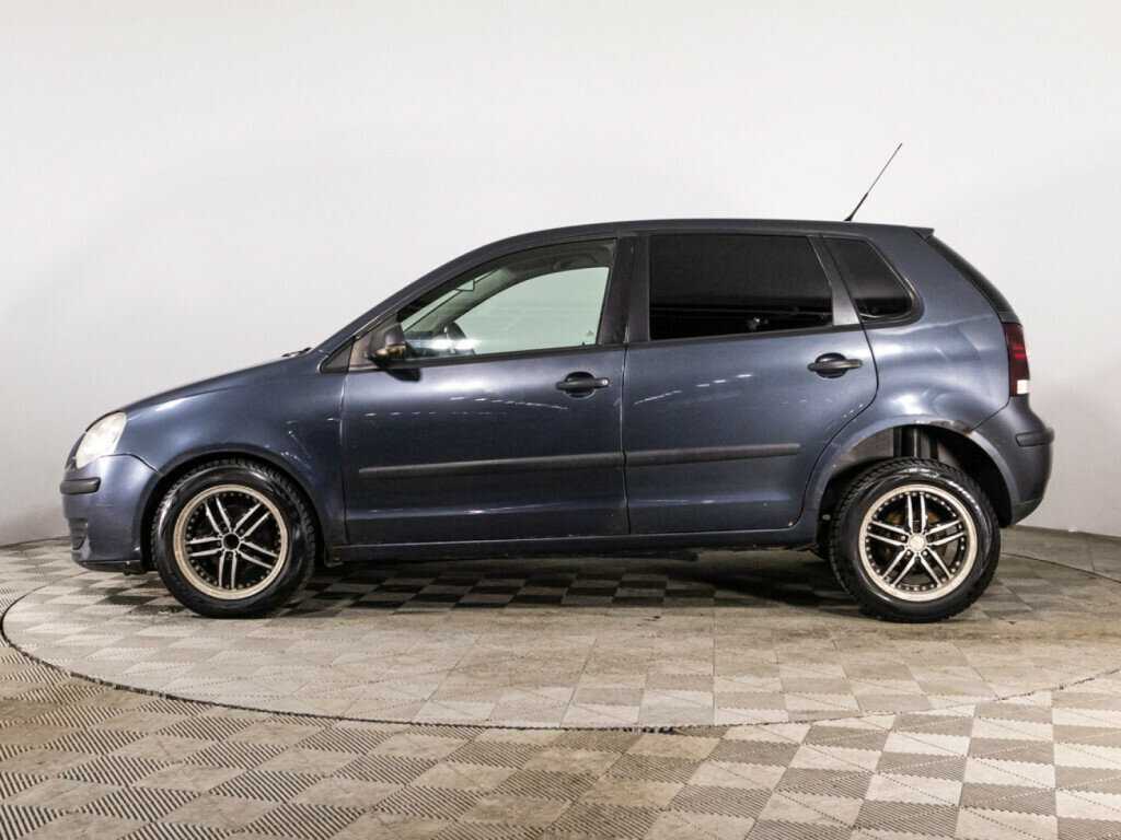 Volkswagen Polo с пробегом — 2006 год. Фото: #7