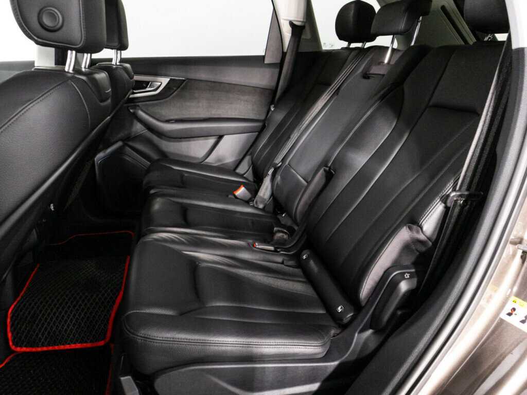Audi Q7 с пробегом — 2015 год. Фото: #8