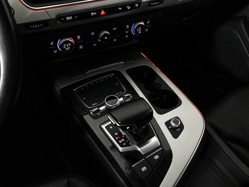 Audi Q7 с пробегом — 2015 год. Фото: #20