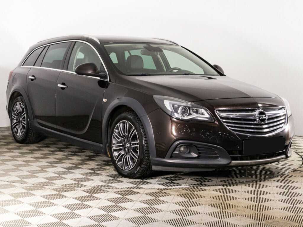 Opel Insignia с пробегом — 2014 год. Фото: #2