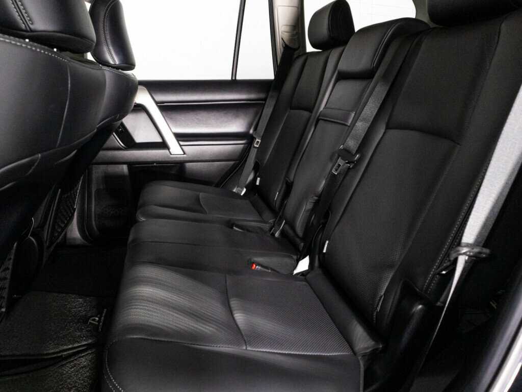 Toyota Land Cruiser Prado с пробегом — 2022 год. Фото: #9