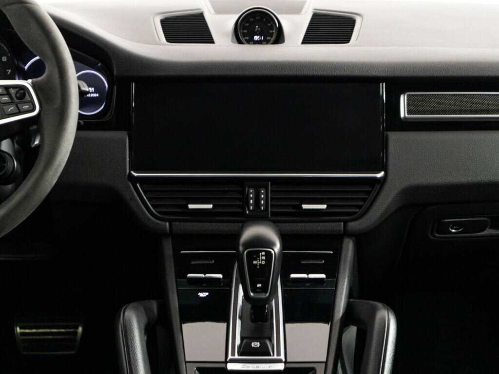 Porsche Cayenne с пробегом — 2019 год. Фото: #13