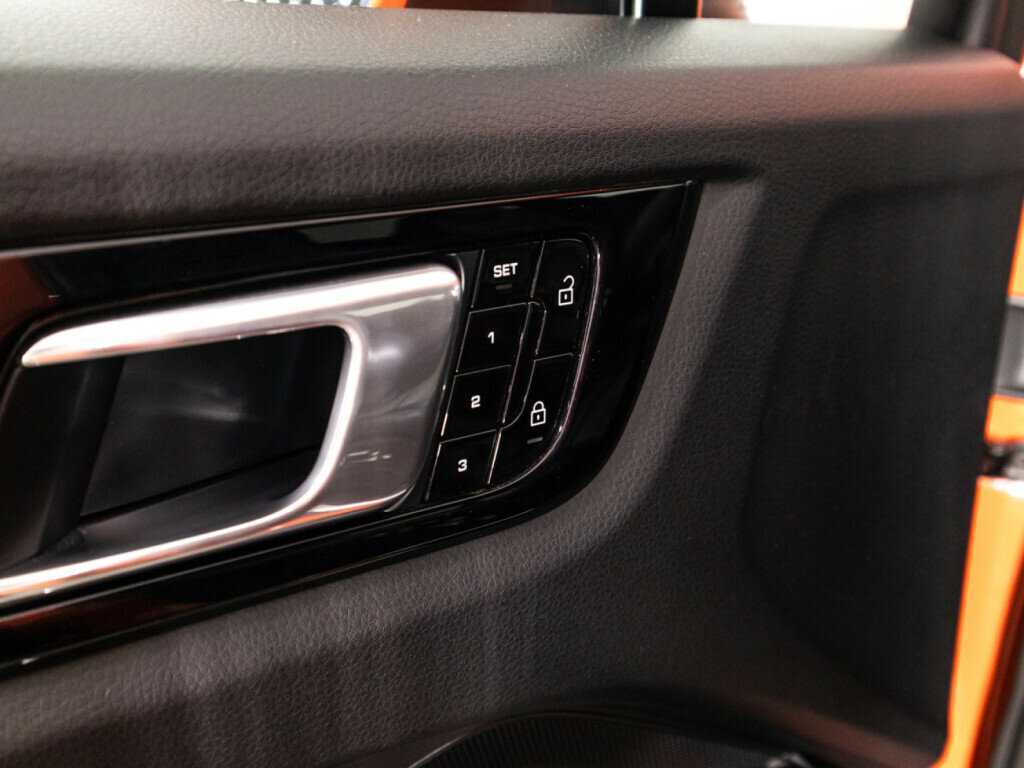 Porsche Cayenne с пробегом — 2019 год. Фото: #17