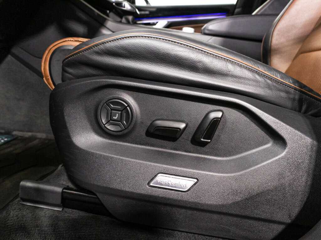 Volkswagen Touareg с пробегом — 2022 год. Фото: #22