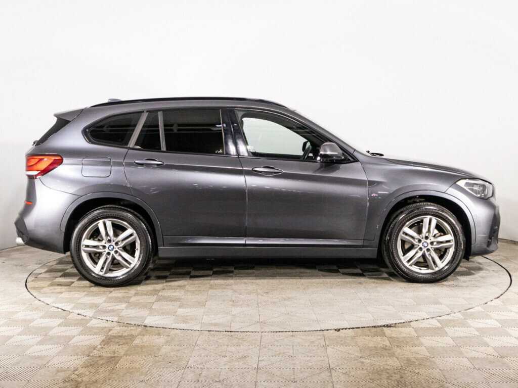 BMW X1 с пробегом — 2020 год. Фото: #3