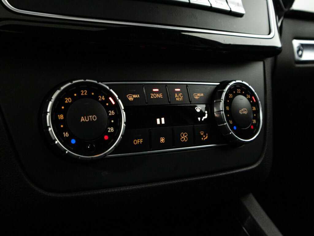 Mercedes-Benz GLE с пробегом — 2017 год. Фото: #17