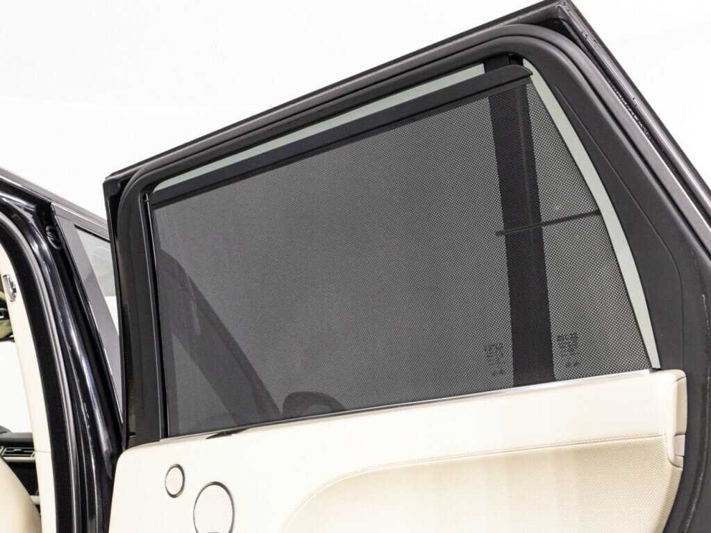 Land Rover Range Rover с пробегом — 2017 год. Фото: #32