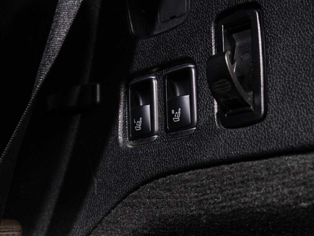 Mercedes-Benz GL-Класс с пробегом — 2015 год. Фото: #13