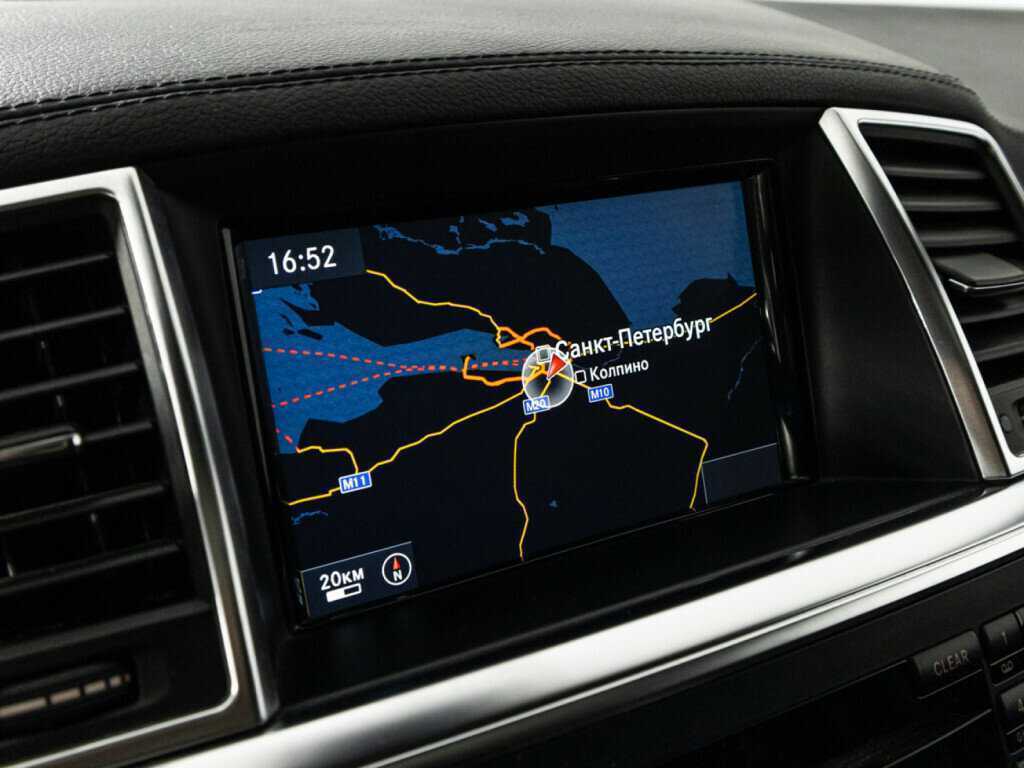 Mercedes-Benz GL-Класс с пробегом — 2015 год. Фото: #14