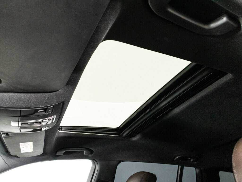 Mercedes-Benz GL-Класс с пробегом — 2015 год. Фото: #17