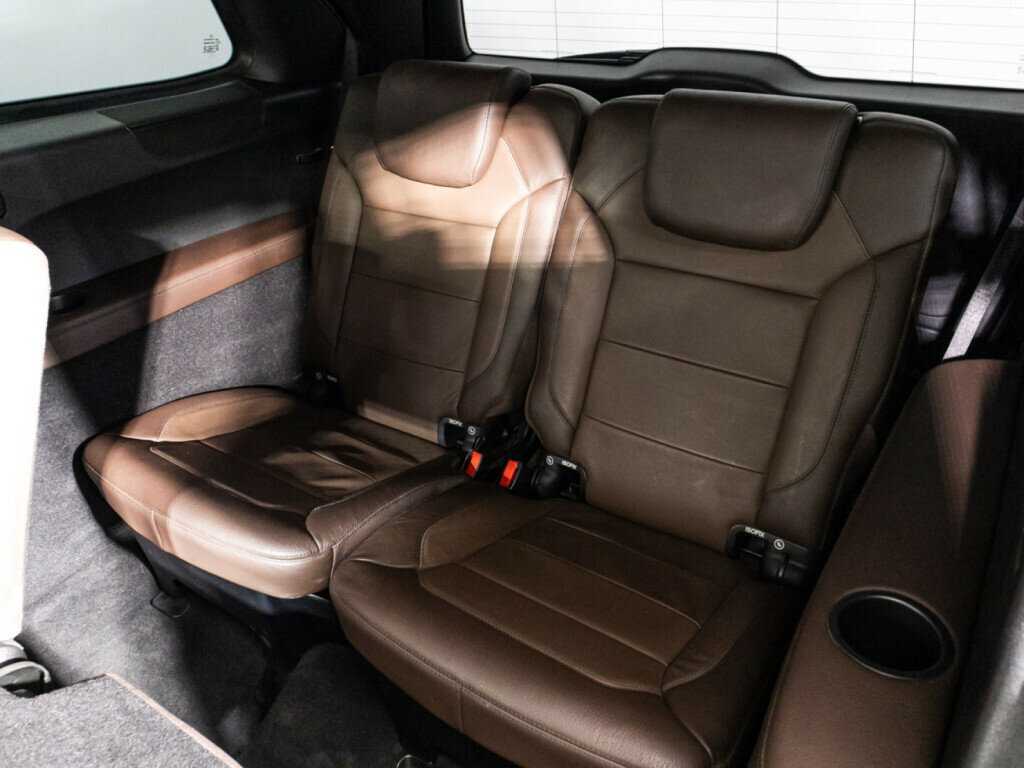 Mercedes-Benz GL-Класс с пробегом — 2015 год. Фото: #20