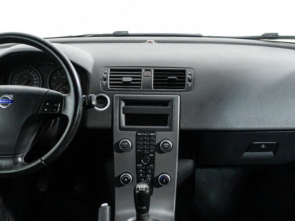 Volvo C30 с пробегом — 2008 год. Фото: #13