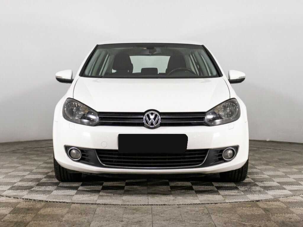 Volkswagen Golf с пробегом — 2011 год. Фото: #1