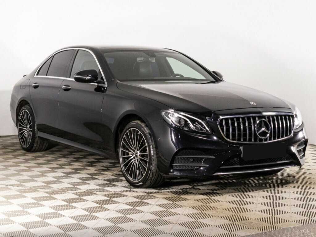 Mercedes-Benz E-Класс с пробегом — 2019 год. Фото: #2