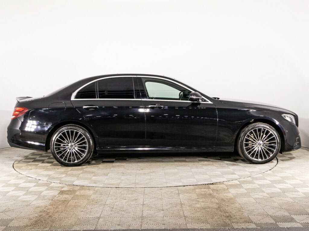 Mercedes-Benz E-Класс с пробегом — 2019 год. Фото: #3