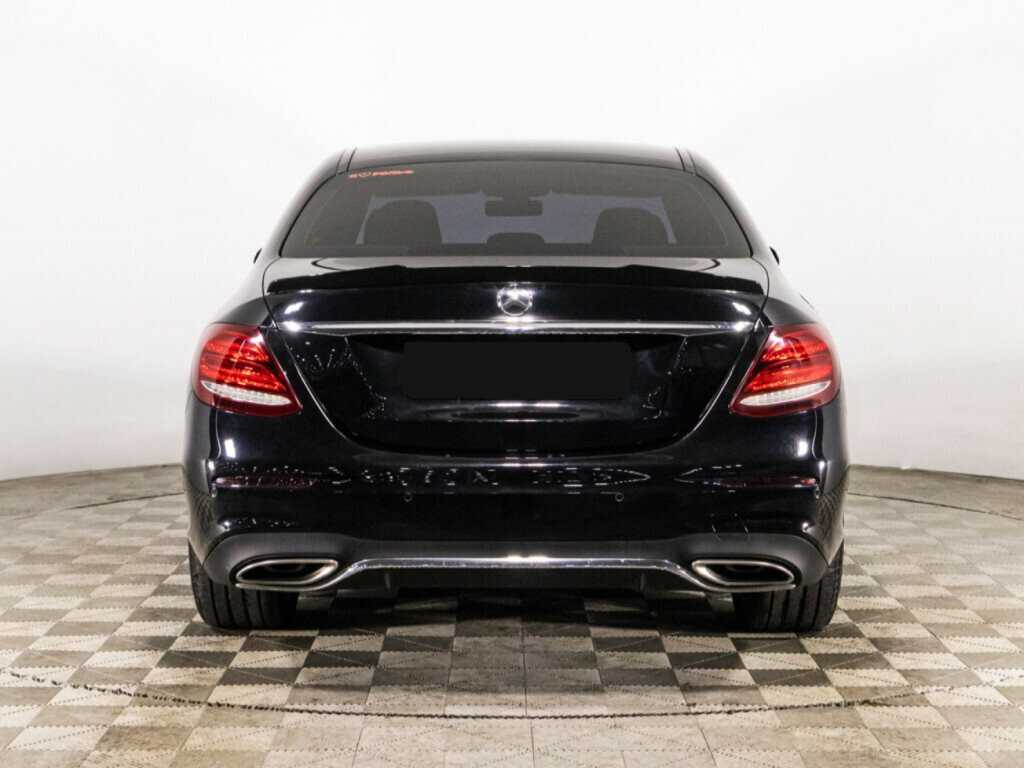 Mercedes-Benz E-Класс с пробегом — 2019 год. Фото: #5