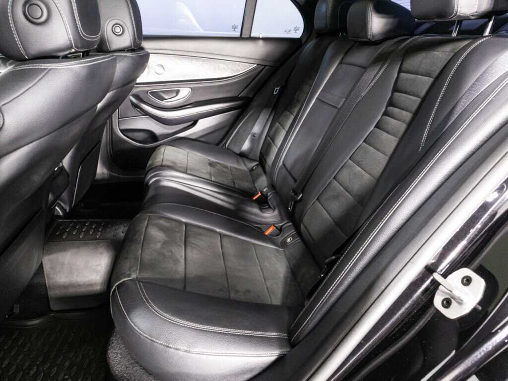 Mercedes-Benz E-Класс с пробегом — 2019 год. Фото: #9