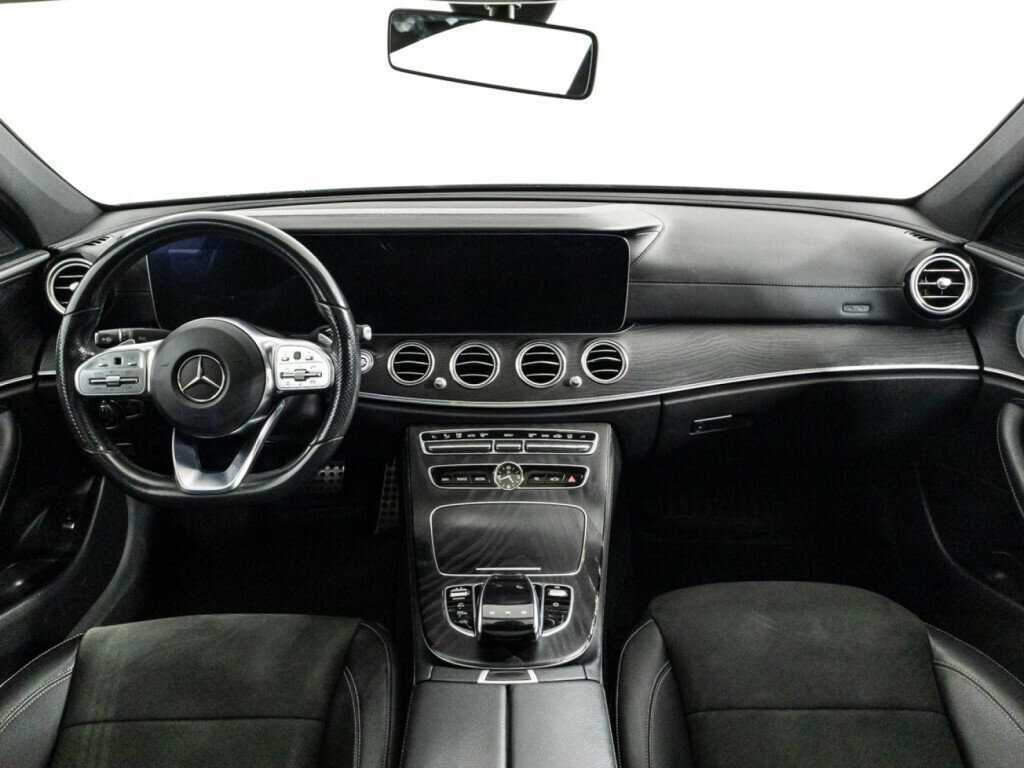 Mercedes-Benz E-Класс с пробегом — 2019 год. Фото: #12