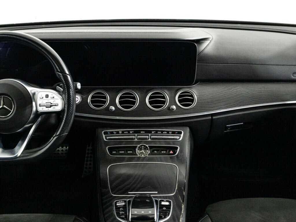 Mercedes-Benz E-Класс с пробегом — 2019 год. Фото: #13