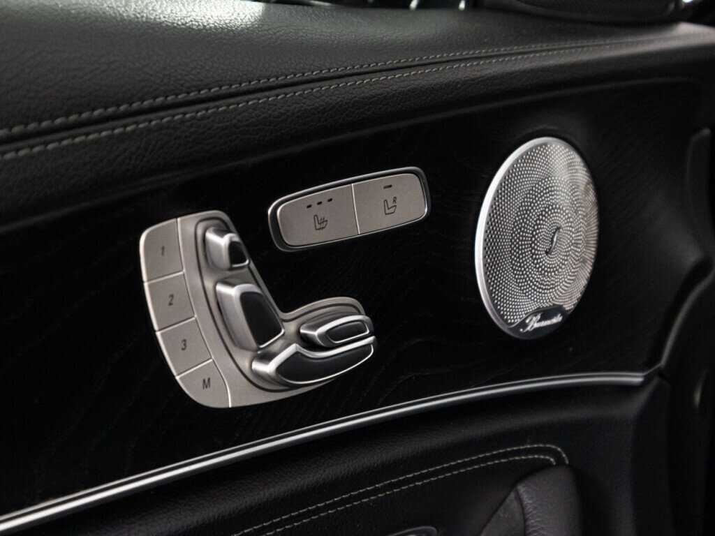 Mercedes-Benz E-Класс с пробегом — 2019 год. Фото: #21