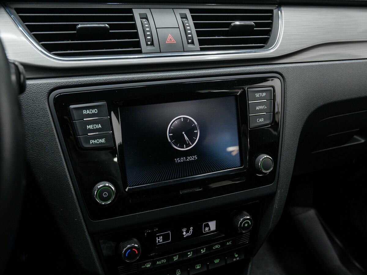 Skoda Rapid с пробегом — 2018 год. Фото: #17