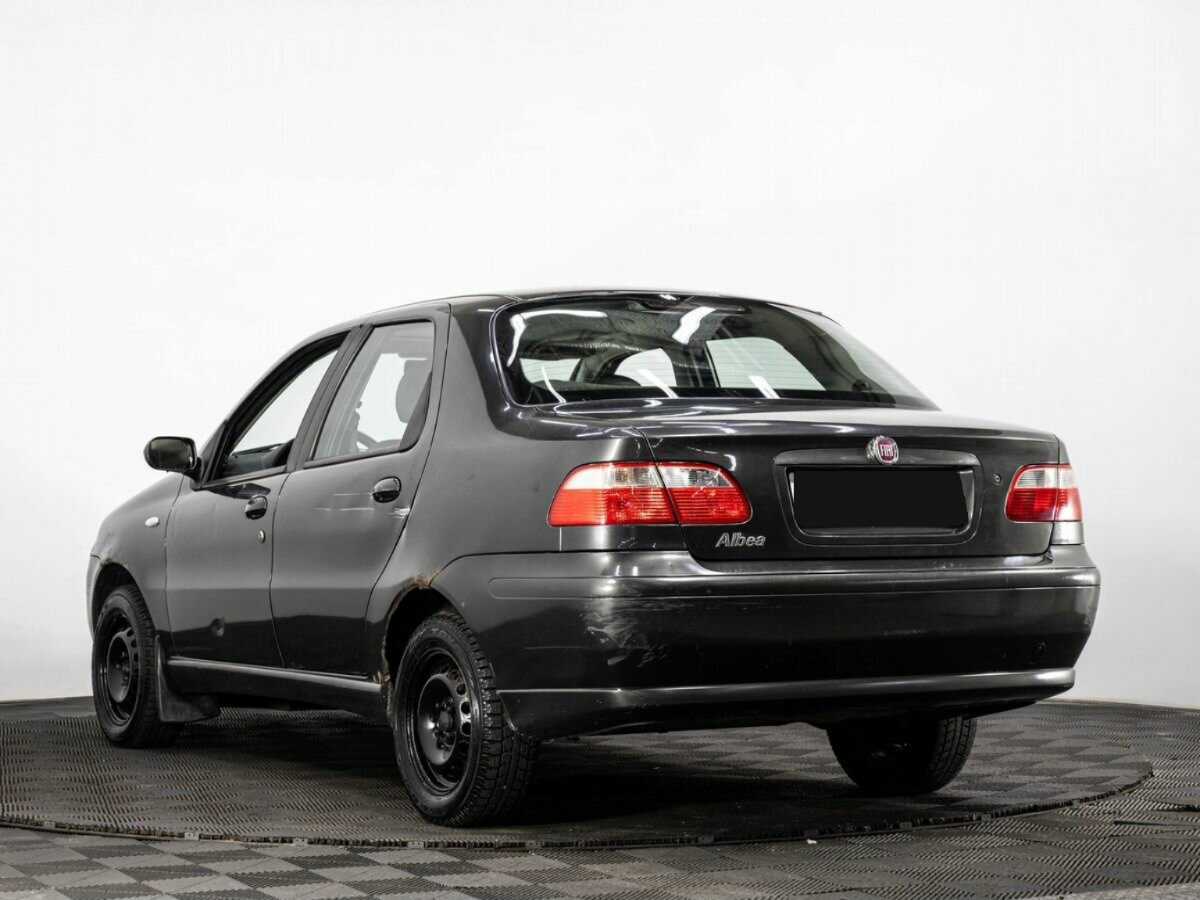 Fiat Albea с пробегом — 2008 год. Фото: #5